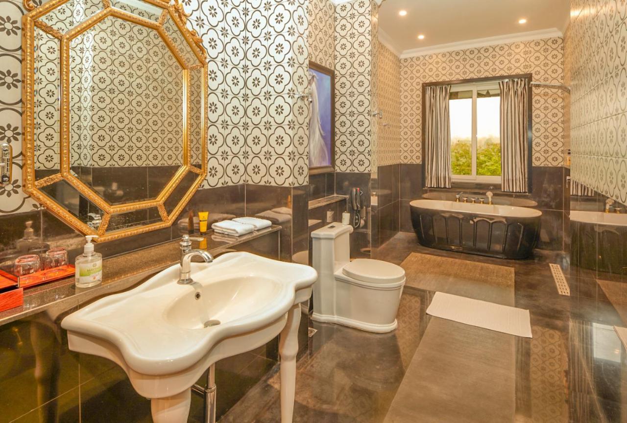 Mayfair Tea Resort Siliguri Bagian luar foto