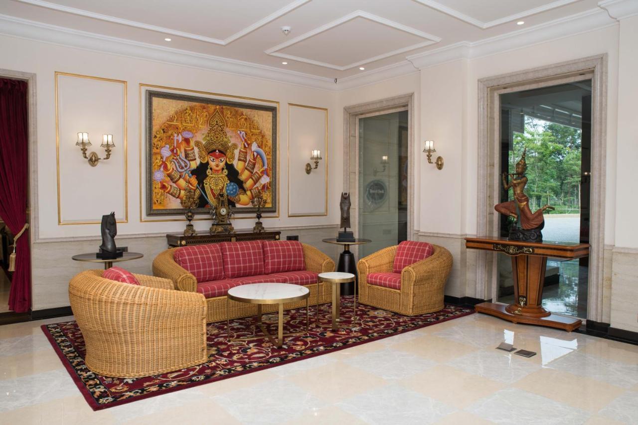 Mayfair Tea Resort Siliguri Bagian luar foto