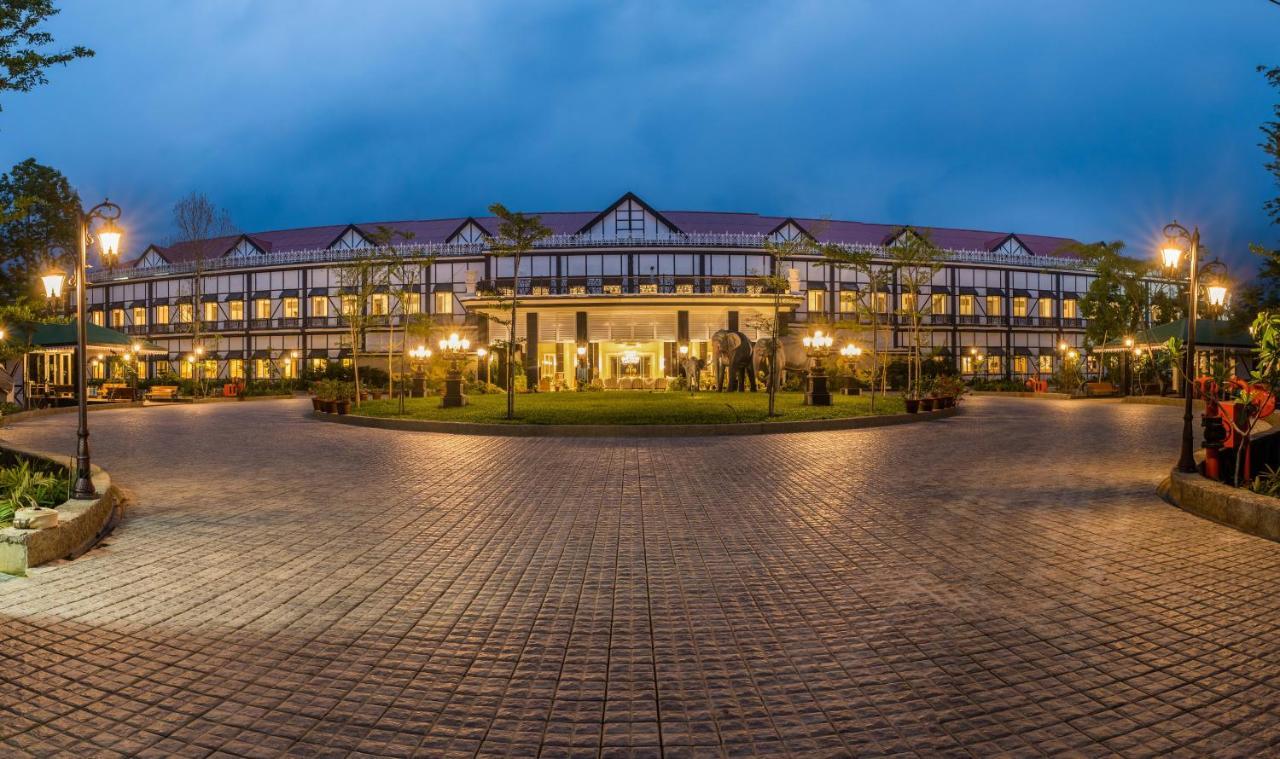 Mayfair Tea Resort Siliguri Bagian luar foto