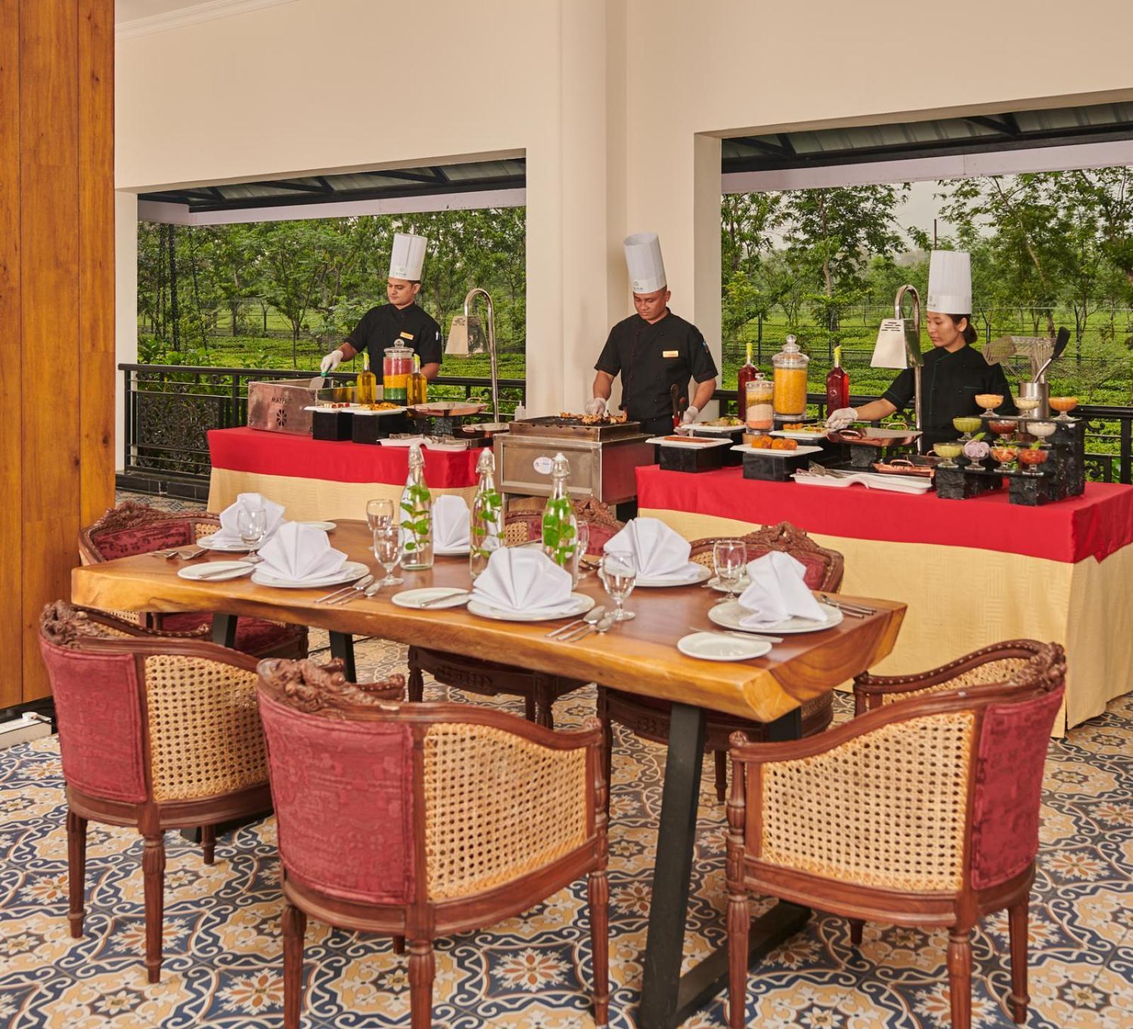 Mayfair Tea Resort Siliguri Bagian luar foto